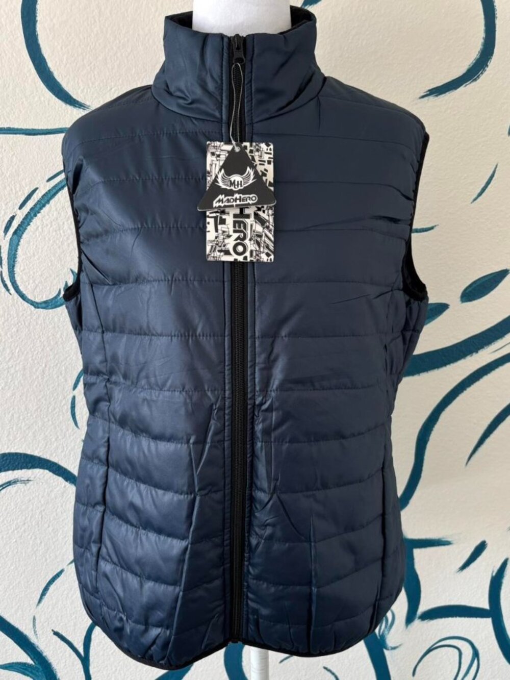 Dark blue puffer vest with zipper closure Mad Hero